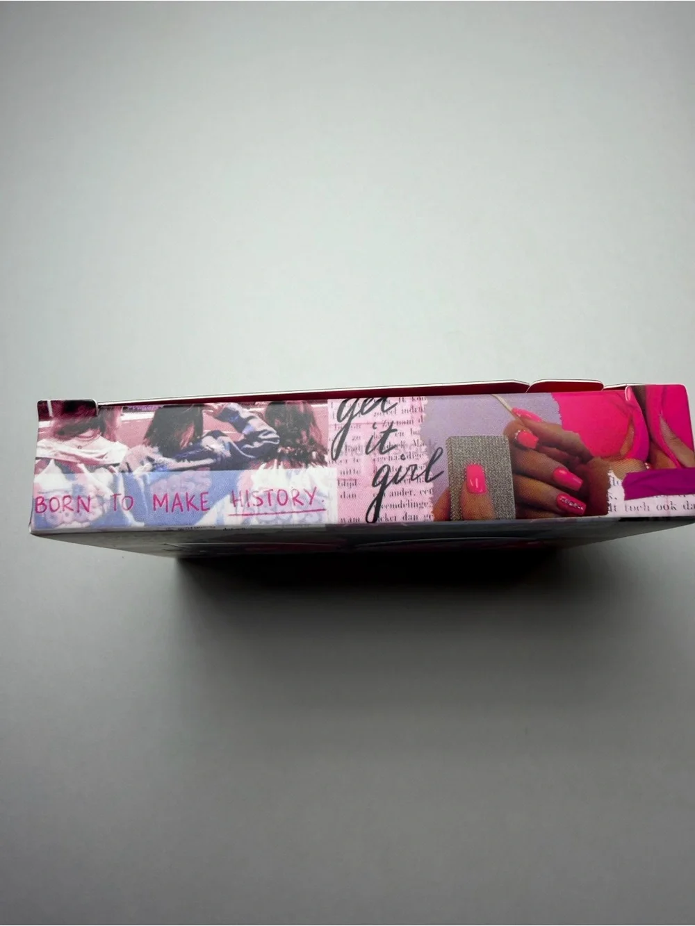 Dominique Born To Make History Eyeshadow Palette